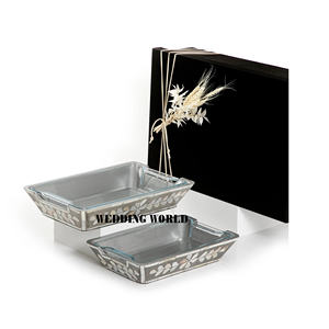 Ensemble de deux plateaux de service en bois de qualité supérieure plateau fait à la main classique élégant en gros plateau de service en bois - Product Image 5