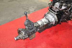 เครื่องยนต์ดีเซลเทอร์โบ JDM มิตซูบิชิ 4D56 ขนาด 2.5 ลิตร 4x4 ขับเคลื่อนสี่ล้อ เกียร์ธรรมดา ปาเจโร มือสอง - Product Image 2