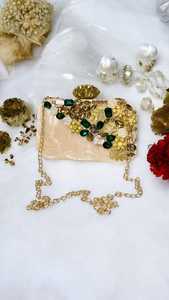 Hermoso diseño multicolor vibrante con elegantes brazaletes adjuntos Accesorios de moda Fusión perfecta de moda y función - Product Image 3