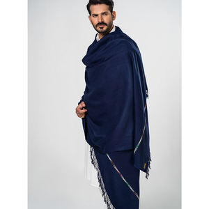 ผ้าคลุมไหล่ขนสัตว์เนื้อนุ่มระบายอากาศได้ดีน้ำหนักเบาสำหรับผู้ชายมุสลิมที่ให้ความอบอุ่นในฤดูหนาว-ส่งตรงจากโรงงาน - Product Image 4