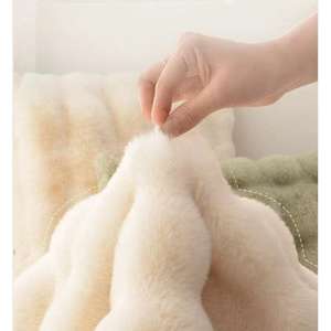 Tapis personnalisé en fausse fourrure de lapin écologique, tapis en peluche à bulles pour chambre d'animaux, résistant aux morsures et sûr - Product Image 6