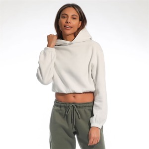 Sweat à capuche court pour femme de qualité supérieure Style hiver décontracté Ajustement parfait pour toute occasion ODM Supply - Product Image 1