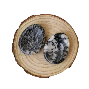 Haute qualité cristal pouce zèbre jaspe guérison 35x45mm inquiétude poche pierre cristal pierres précieuses cristal Massage Chakra grossiste - Product Image 2