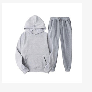 Ensemble de survêtement d'hiver personnalisé en coton respirant pour hommes, idéal pour le sport et le fitness - Product Image 4