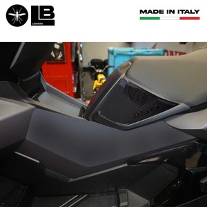Adesivi 3D per Sella Moto Compatibili con Honda ADV350 2022-2026, Coppia di Adesivi Decorativi - Product Image 3