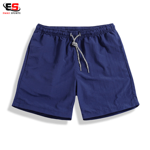 Pantalones cortos deportivos de entrenamiento ecológicos sólidos para hombre al por mayor 100% algodón colores personalizados y logotipo - Product Image 4