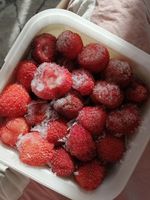Beste Deal Gevriesdroogde Aardbei Voor Ijs Topping, Combinatiepakketten En Levering Van De Voedingsindustrie Uit Vietnam