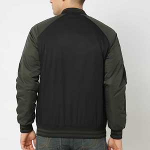 Blouson aviateur personnalisé de haute qualité pour hommes, style vintage, avec poignets côtelés à fermeture éclair et matériau en polyester de qualité supérieure, 2025 - Product Image 4