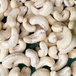 Vente flash 2023 Noix de cajou brutes WW180, WW240, WW320, Noix de cajou LP W180 Noix de cajou prêtes à être expédiées - Product Image 1