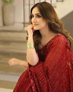 ชุดผ้าส่าหรีมีลำดับเย็บปักหนาทำจากผ้าไหม georgette สำหรับงานปาร์ตี้เทศกาล - Product Image 3