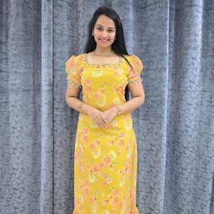 ชุดส่าหรีพิมพ์ลายที่นิยมในปริมาณมากโดย fabzone ขายส่ง - Product Image 1