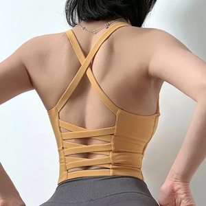 Top Trending Spandex Nylon Sujetador de yoga transpirable Diseño personalizado Sujetador deportivo para mujer Sujetador de mujer al por mayor de alta calidad - Product Image 6