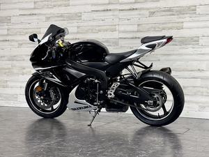 Suzuki GSX-R600 d'occasion de 2014 disponible à la vente - Product Image 5