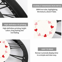 Horloge murale vintage en fer, motif cœur et couronne, chiffres romains silencieux, décoration de chambre, cadeau personnalisé pour la Saint-Valentin