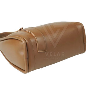 New Arrival High Quality Eco Friendly Durable Fashion Leather Handbag with Zipper Closure and Two Straps for Casual Wear - Product Image 3
