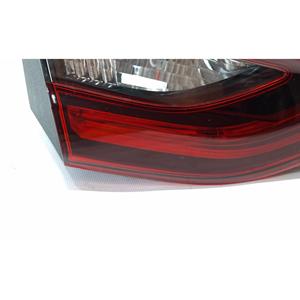 FEU STOP ARRIÈRE GAUCHE INTEGRÉ À LA PORTE RENAULT Talisman Saloon 265552154R (15>) - Product Image 5