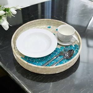 Base para Pastel Decorativa Hecha a Mano con Incrustaciones de Madreperla y Concha Capiz, Tamaño y Color Personalizables para Exhibición de Postres de Chocolate en Restaurantes - Product Image 2