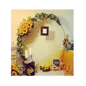 ฉากหลังสีทองดีไซน์เยี่ยมฉากหลังกลางแจ้งทำจากโลหะรูปทรงสี่เหลี่ยมคุณภาพสูงจากผู้ผลิตในอินเดีย - Product Image 2