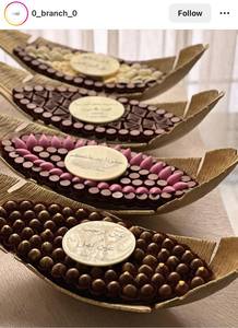 ชามช็อคโกแลตโลหะที่ทันสมัยที่มีพื้นผิวเรียบสำหรับจัดแสดงช็อคโกแลตในงานอีเวนต์และงานปาร์ตี้ที่หรูหรา - Product Image 4