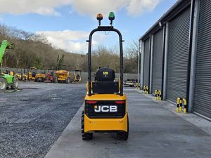 Chargeur frontal pour tracteur JCB 1T-2S5, 4x4, transmission intégrale - Product Image 4