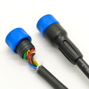 Screw Type Low Pressure Injection Equipment for Precision Wiring Harness Encapsulation - Product Image 1