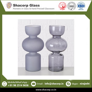 Vente en gros Meilleur produit Superbe vase en verre de forme abstraite de style du meilleur fabricant - Product Image 2