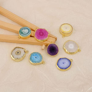 Conectores de encantos de fianza individuales chapados en oro de piedras preciosas de cuarzo solares hechos a mano para pendientes y fabricación de joyas - Product Image 6