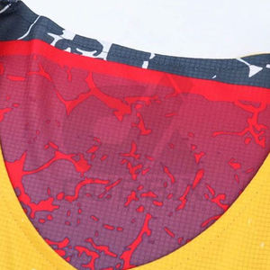 Uniformes de Baloncesto de Invierno Premium con Patrón 3D, Ligeros, 100% Poliéster, Secado Rápido y Antibacterianos, Servicios OEM Personalizados - Product Image 3