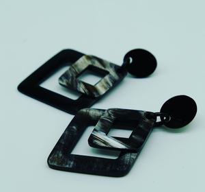 Precio al por mayor Pendientes de cuerno de búfalo Artesanías naturales hechas a mano para mujeres y niñas Ropa de fiesta de alta demanda de la India - Product Image 1