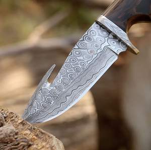 Cuchillo de Caza de Hoja Fija de Acero de Damasco para Supervivencia al Aire Libre, Hecho a Mano, Venta al por Mayor, con Mango de Madera, Personalizado OEM con Funda - Product Image 3