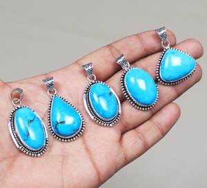 Collar con colgante de turquesa de Plata de Ley 925 hecho a mano, joyería chapada en oro para mujer, piedra preciosa turquesa teñida - Product Image 4