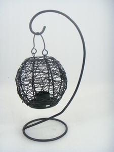 Bougeoir en fil métallique en maille blanche pour la décoration intérieure - Product Image 6