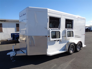 Remolque para 3 Caballos, Remolque de Doble Eje para Transporte de Animales, Remolque Blanco para Ganado con Ventanas Laterales - Product Image 5