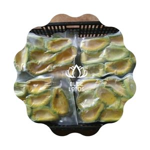 Moitiés d'avocat biologique congelés IQF Blue Lotus Farm Export Quality Vietnam - Product Image 1