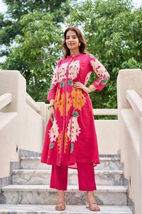 Pintex été coton A-ligne travail Kurti pantalon ensemble Long Co-ord ensemble fabricant en gros kurtis femmes Inde cordon coordonné ensemble - Product Image 2