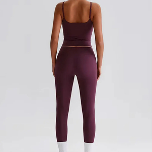 Ensemble de survêtement décontracté et écologique pour femme, idéal pour le fitness et le yoga, comprenant un haut sans manches, un short respirant taille basse et un soutien-gorge de sport, effet délavé - Product Image 3