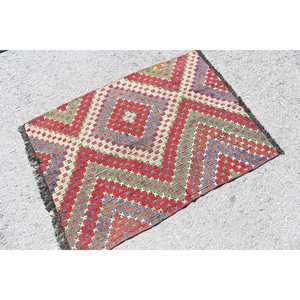 Tapis Kilim vintage, tapis turc de 2,9 x 3,7 pieds, tapis en laine abstrait rouge - Product Image 2