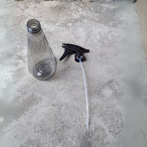 ขวดสเปรย์หัวฉีดที่สามารถปรับได้โซลูชันการทำความสะอาดพลาสติกสำหรับใช้ในบ้านสวนในเวียดนาม - Product Image 6