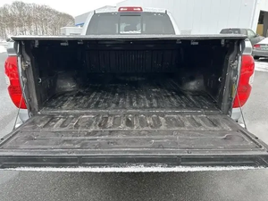 2021 para vehículos USADOS de segunda mano, listos para conducir, sin accidentes, bajo kilometraje, origen estadounidense, autonomía NEDC de 601-700 km, 90-110 kWh - Product Image 2