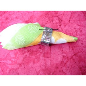 Anneau de serviette en métal élégant, finition argentée, porte-serviettes de forme optimale pour la maison et les accessoires de table de mariage - Product Image 4