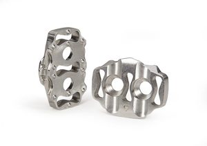 Pièces métalliques usinées CNC personnalisées pour une utilisation industrielle et mécanique - Product Image 3