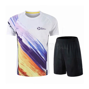 Ensemble de volley-ball respirant pour hommes avec impression par transfert de chaleur pour les sports d'équipe ensemble de vêtements de sport de volley-ball pour hommes durables - Product Image 1