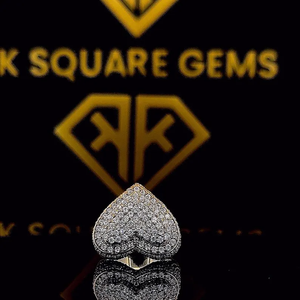 Bague unisexe en moissanite entièrement pavée en forme de cœur chrétien, style hip-hop, taille ronde, pour mariages et cadeaux - Product Image 1