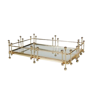 Plateau à miroir en métal bordure dorée Décoration de table de qualité supérieure Plateau décoratif de forme carrée Plateau de service à poignée en métal de Noël - Product Image 5