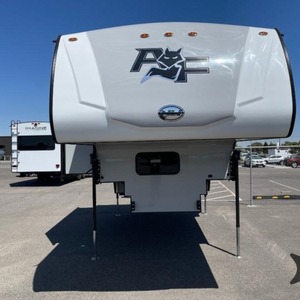 Proveedor de Remolques para Camionetas Northwood Arc-Tic Fox Camper 990, Modelo 2026, en Venta - Product Image 2