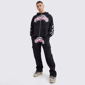 Pantalones de chándal acampanados con logotipo personalizado y Sudadera con capucha y cremallera Conjunto de dos piezas Unisex Rhinestone Vintage Acid Wash Chándal para hombre - Product Image 1