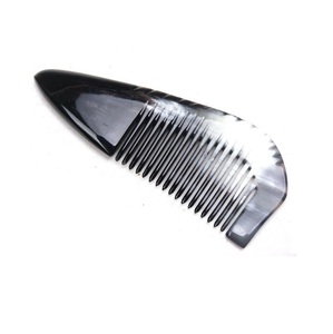 Peine de cuerno respetuoso con el medio ambiente, herramienta hecha a mano duradera, acabado liso pulido, hecho de cuerno, ideal para el cuidado del cabello y la barba - Product Image 5