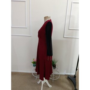 Robe midi en viscose pour femme à manches longues, col enroulé, détail manches en tulle et embellissements en perles, 37460 - Bourgogne - Product Image 5