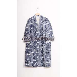 Robe longue pour femme en coton 100% à manches longues, col en V, à cordon de serrage, à fleurs, non tissée, douce, respirante, séchage rapide, pour les vacances de printemps - Product Image 1