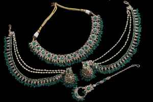 Juego de Joyería Nupcial Tradicional Paquistaní Chapado en Oro al por Mayor, Nuevo Diseño, Collar Más Vendido, Juego de Joyería para Mujer - Product Image 5